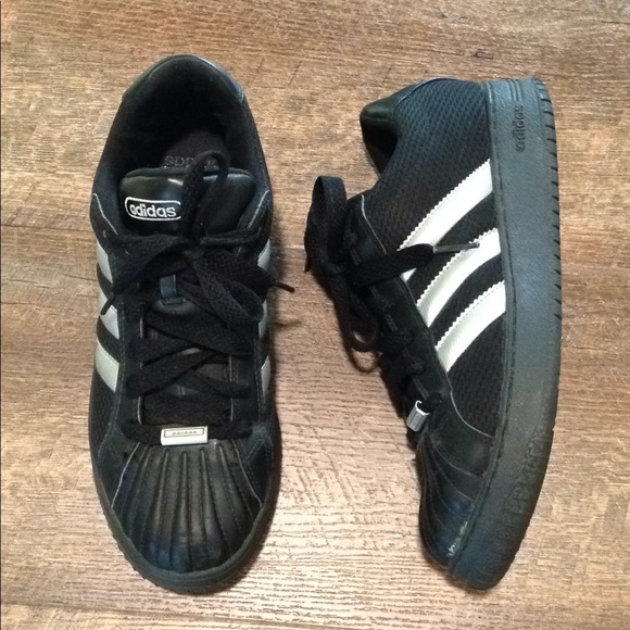 hard shell toe adidas